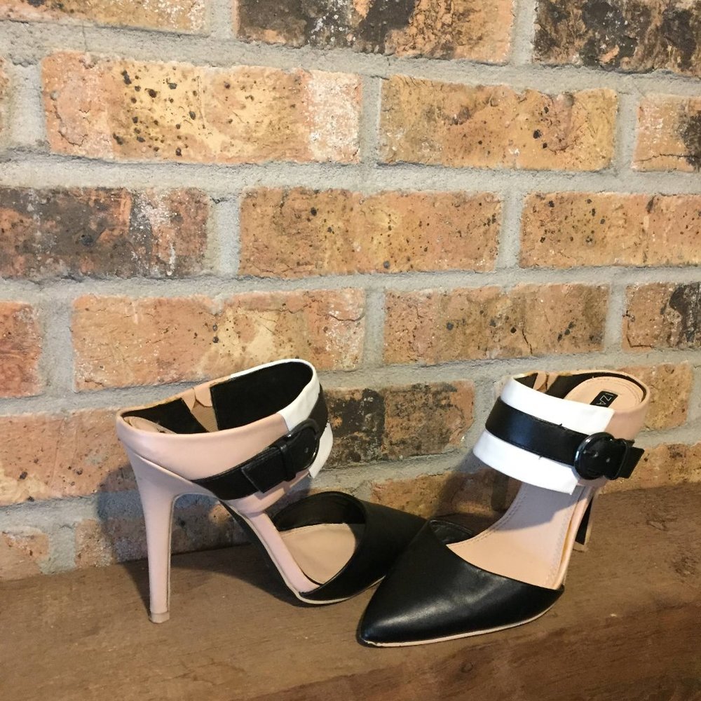 Closed Toe Mule Heels